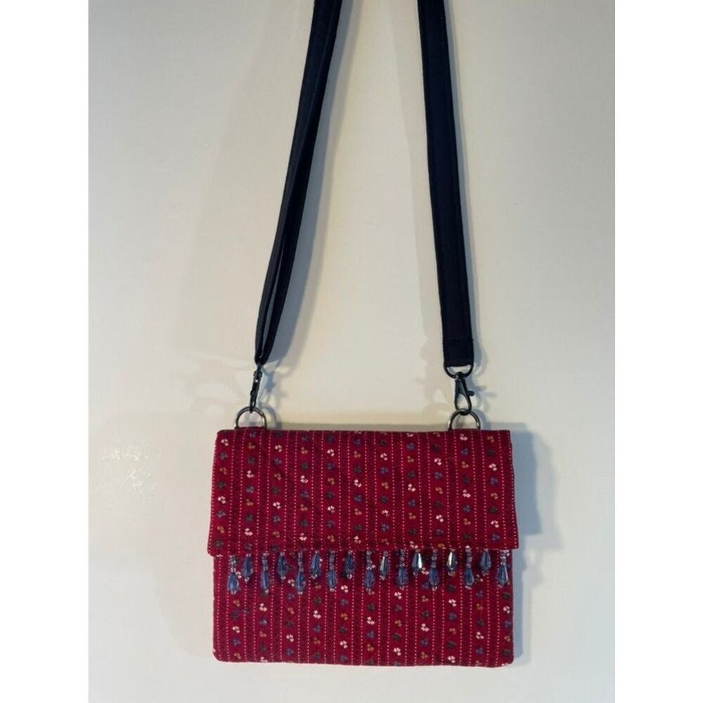 Crossbody Wallet, iPhone Purse, Small Wristlet, with Adjustable Crossbody Strap